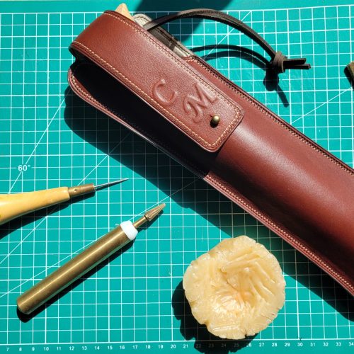 maboutikuir-atelier-k-benoist-surmesure-etui-couteau-cuir-saint-thibault-des-vignes-seine-et-marne
